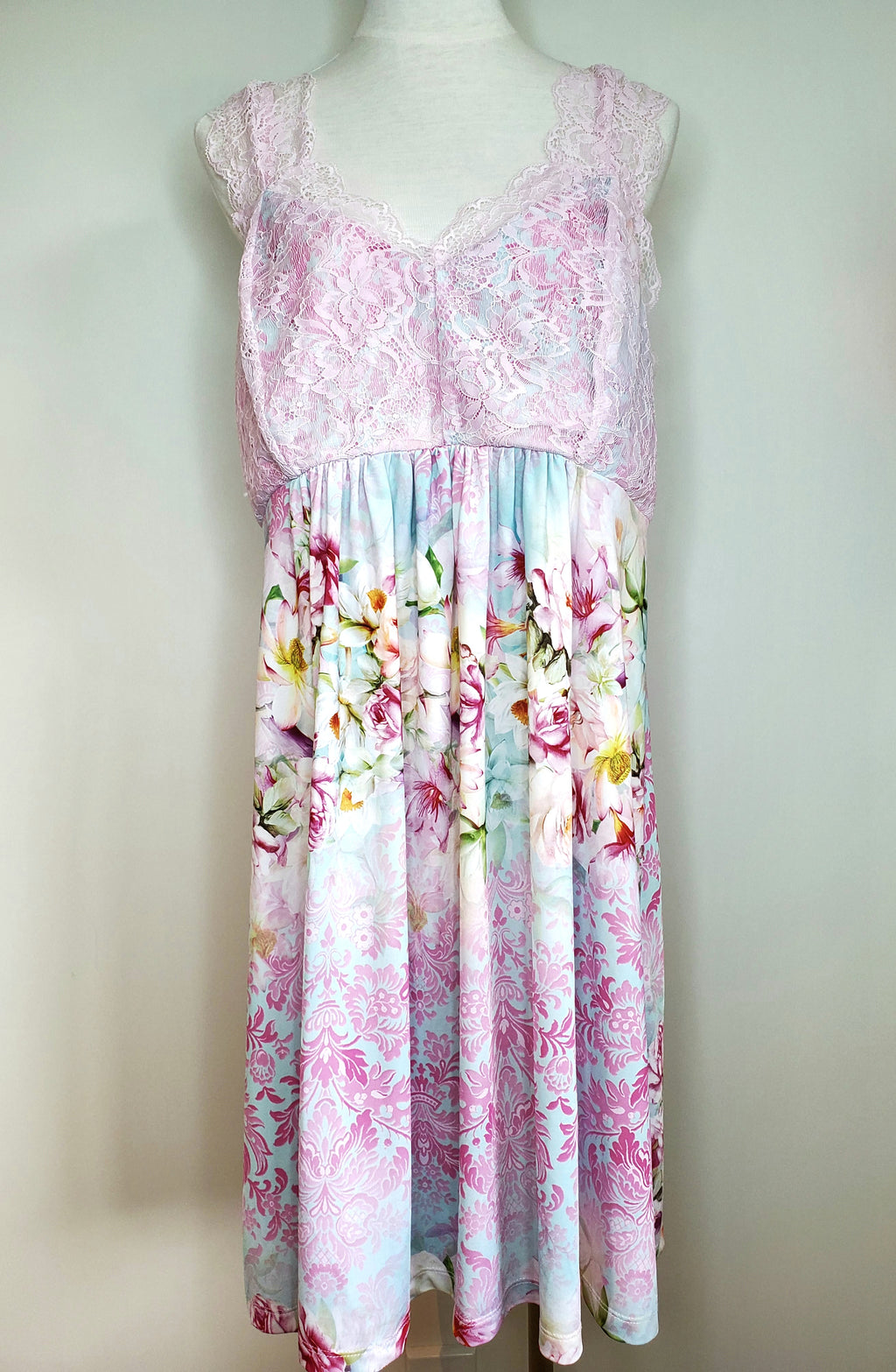 Peter Alexander Sleepwear Nightie (Size 16)
