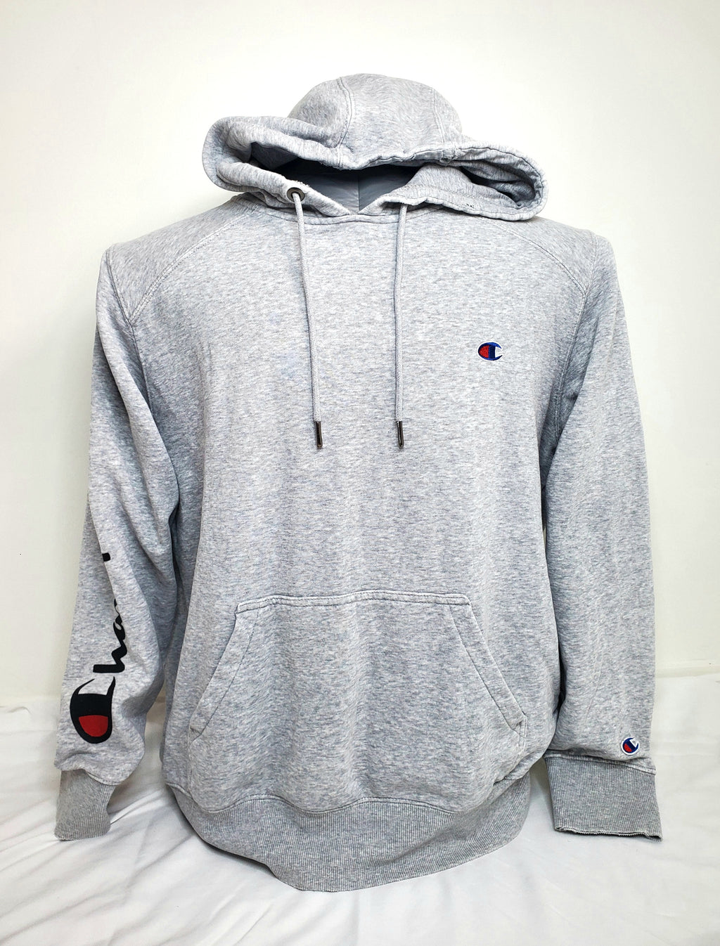 Champion Casual Hoodie (Size L)
