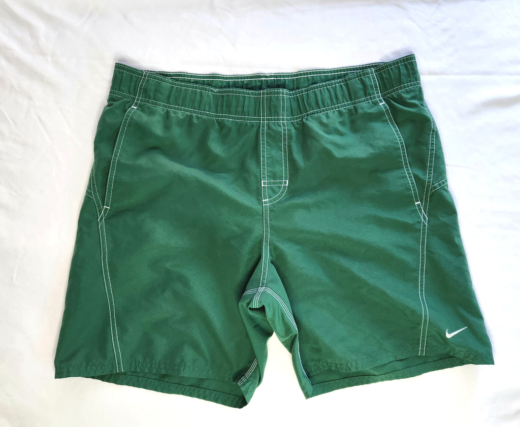 Nike Sport Shorts with Pockets (Size M)
