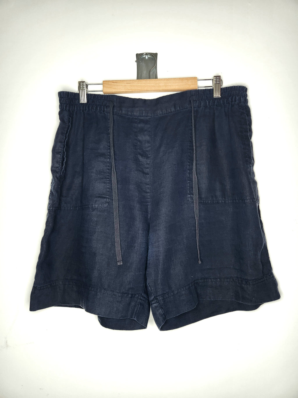 Zest 100% Linen Shorts (Size 18)