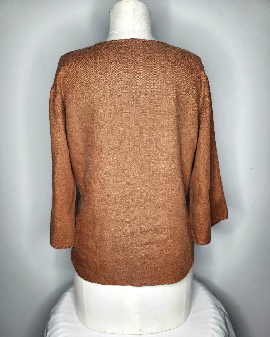 Relaxed Fit V-Neck Blouse (Size 14)