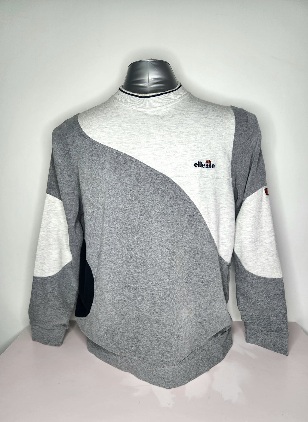 Ellesse Reworked Logo Jumper (Size L)