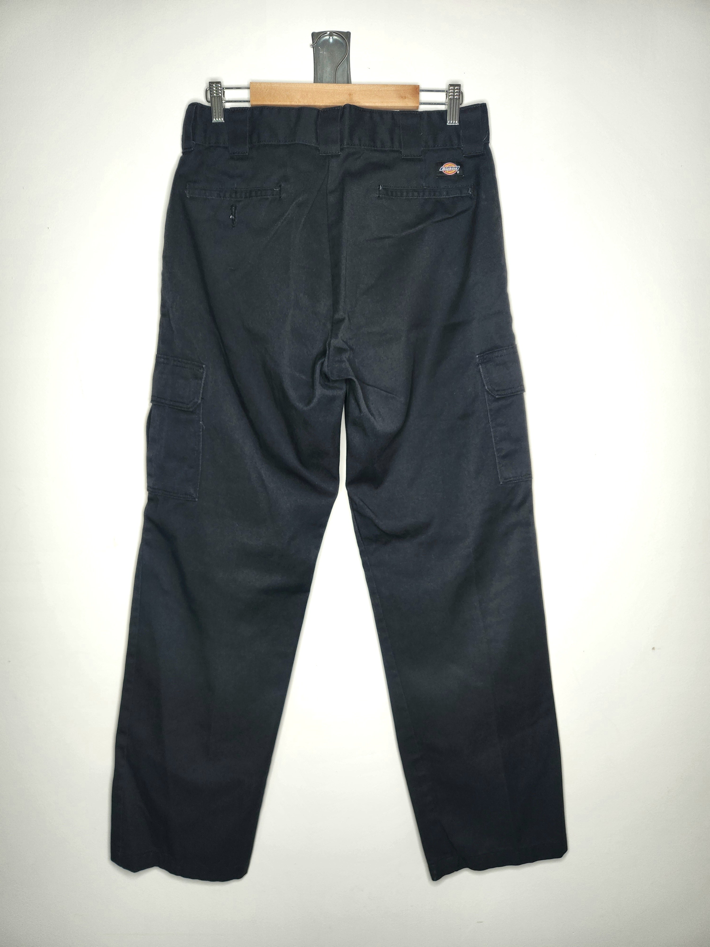 Dickies Relaxed Fit Cargo Pants (Size XL)
