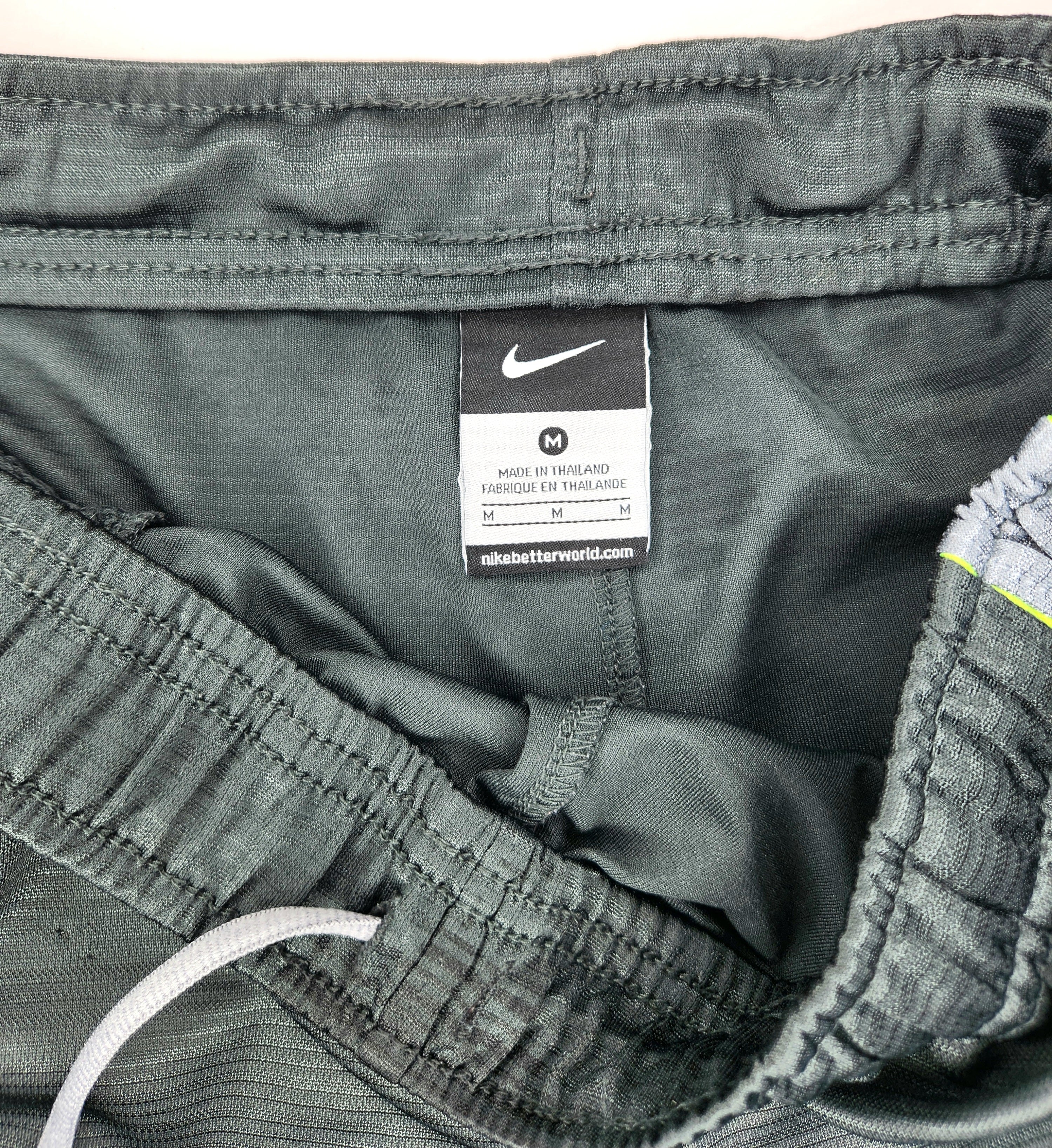 Nike Dri-Fit Active Shorts (Size M)