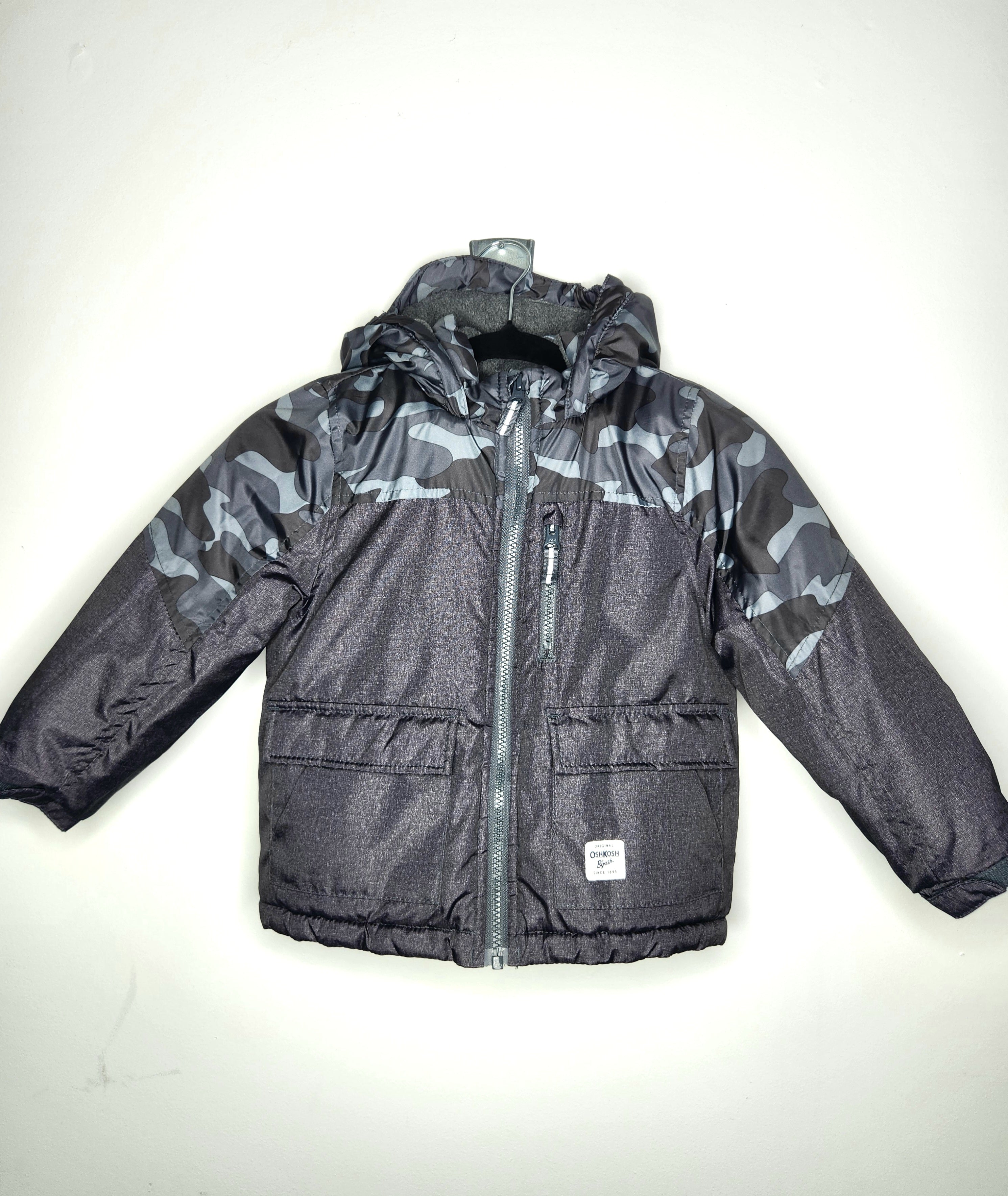Oshkosh B'gosh Camouflage Fleece Lined Hooded Jacket (Size 4 years)