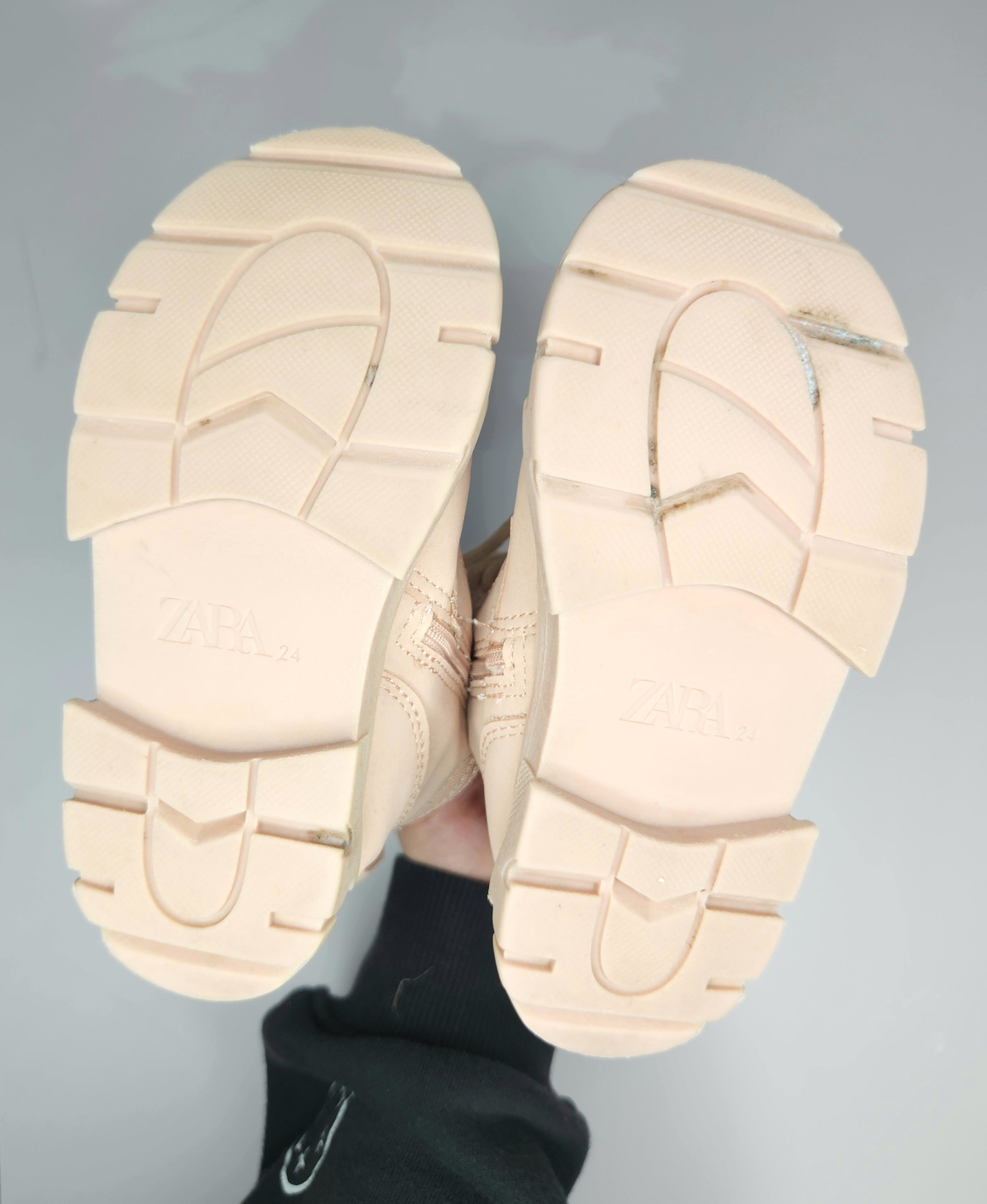 Zara Canvas Boots (Size EUR 24)