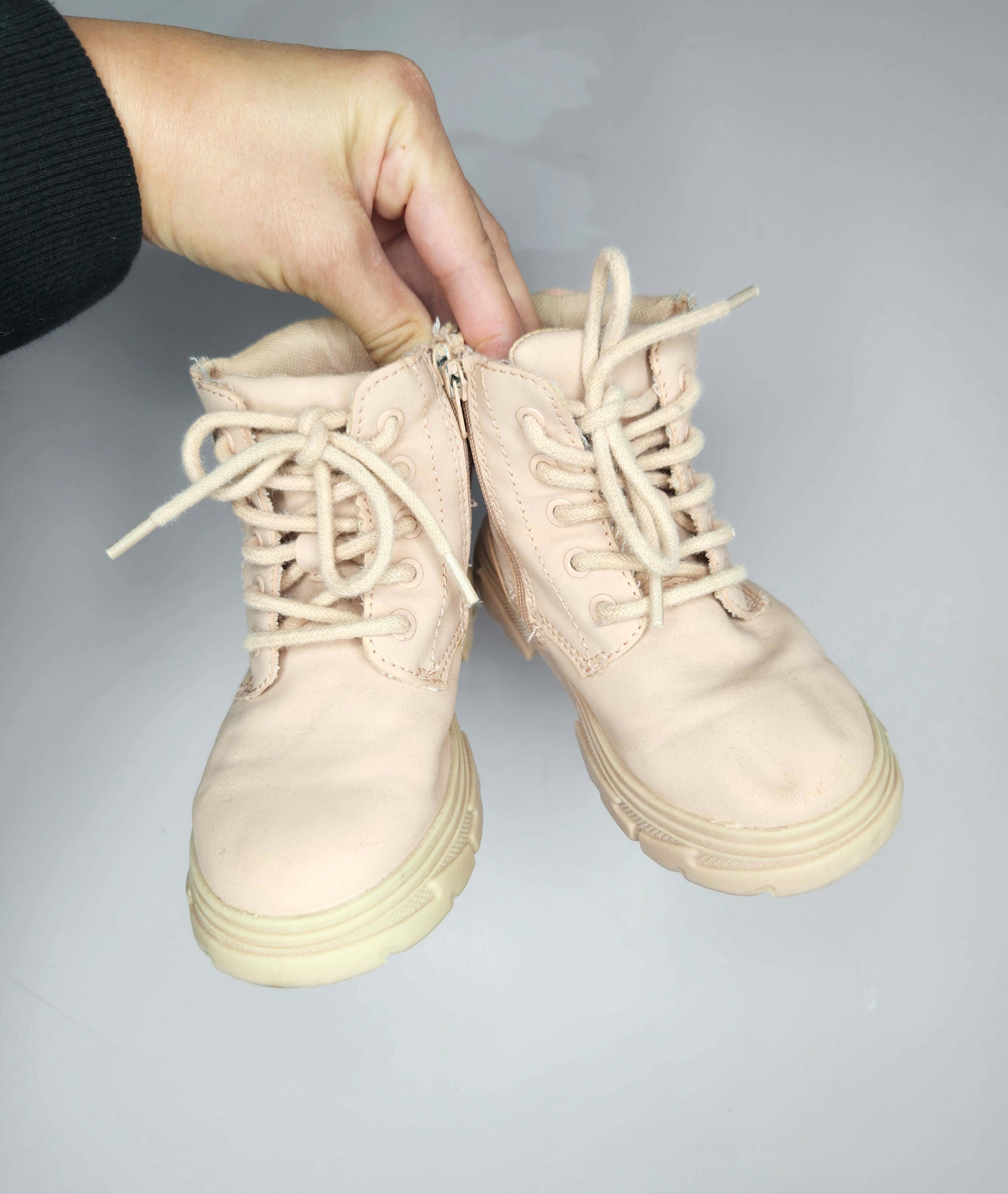 Zara Canvas Boots (Size EUR 24)