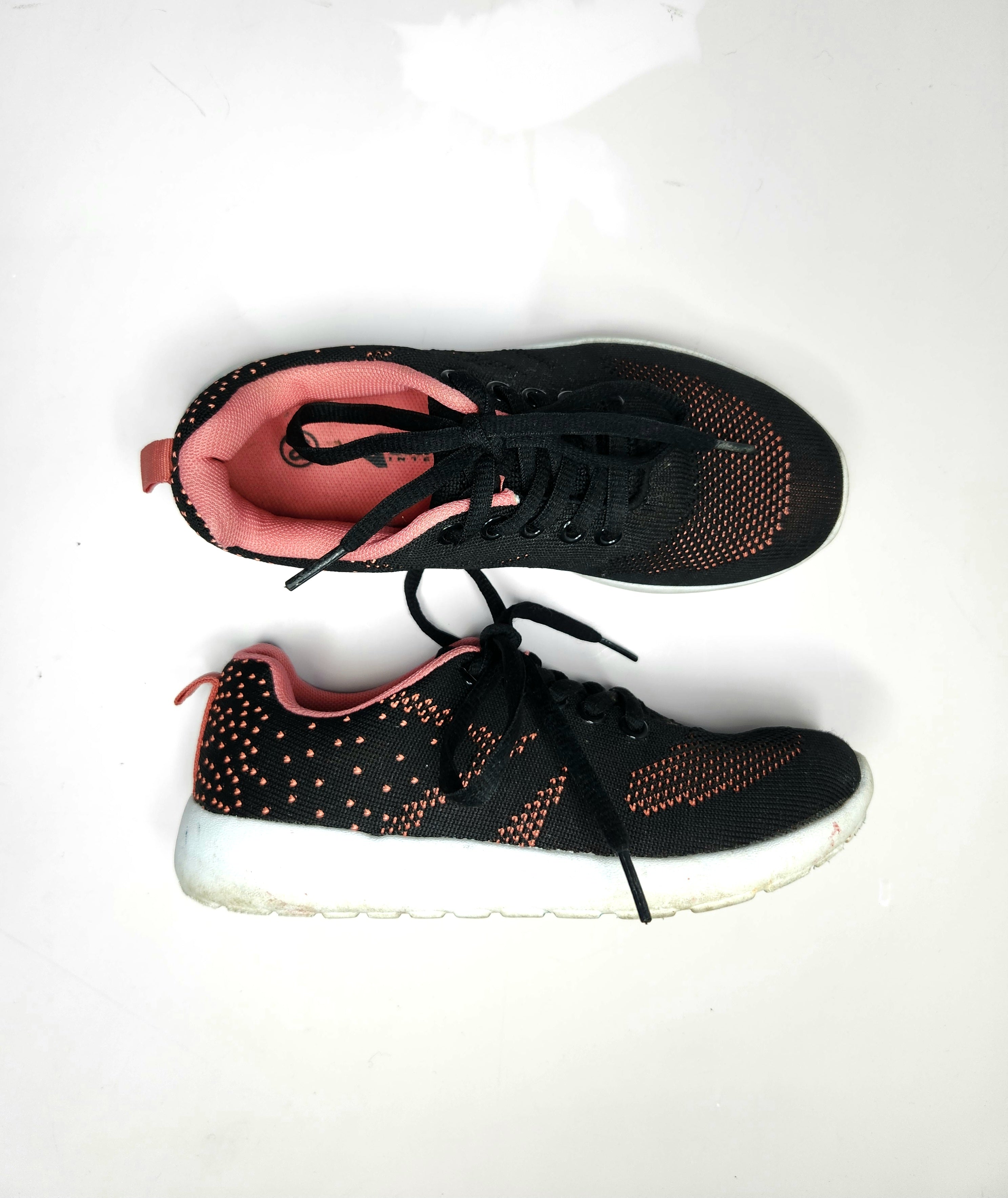 Active Intent Lightweight Sneakers (Size US 13C)