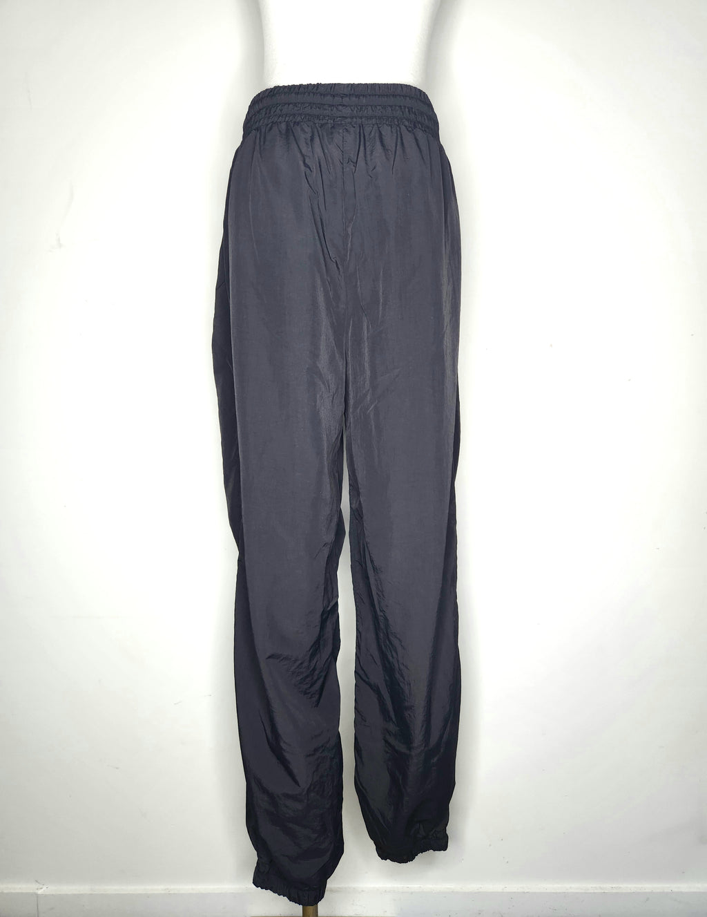 Lorna Jane Lightweight Nylon Oversized Track Pants (Size 8)