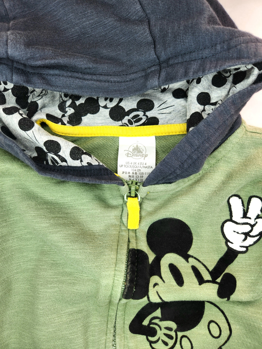 Disney Mickey Mouse Licensed Hooded Jacket (Size 4 years) flaw