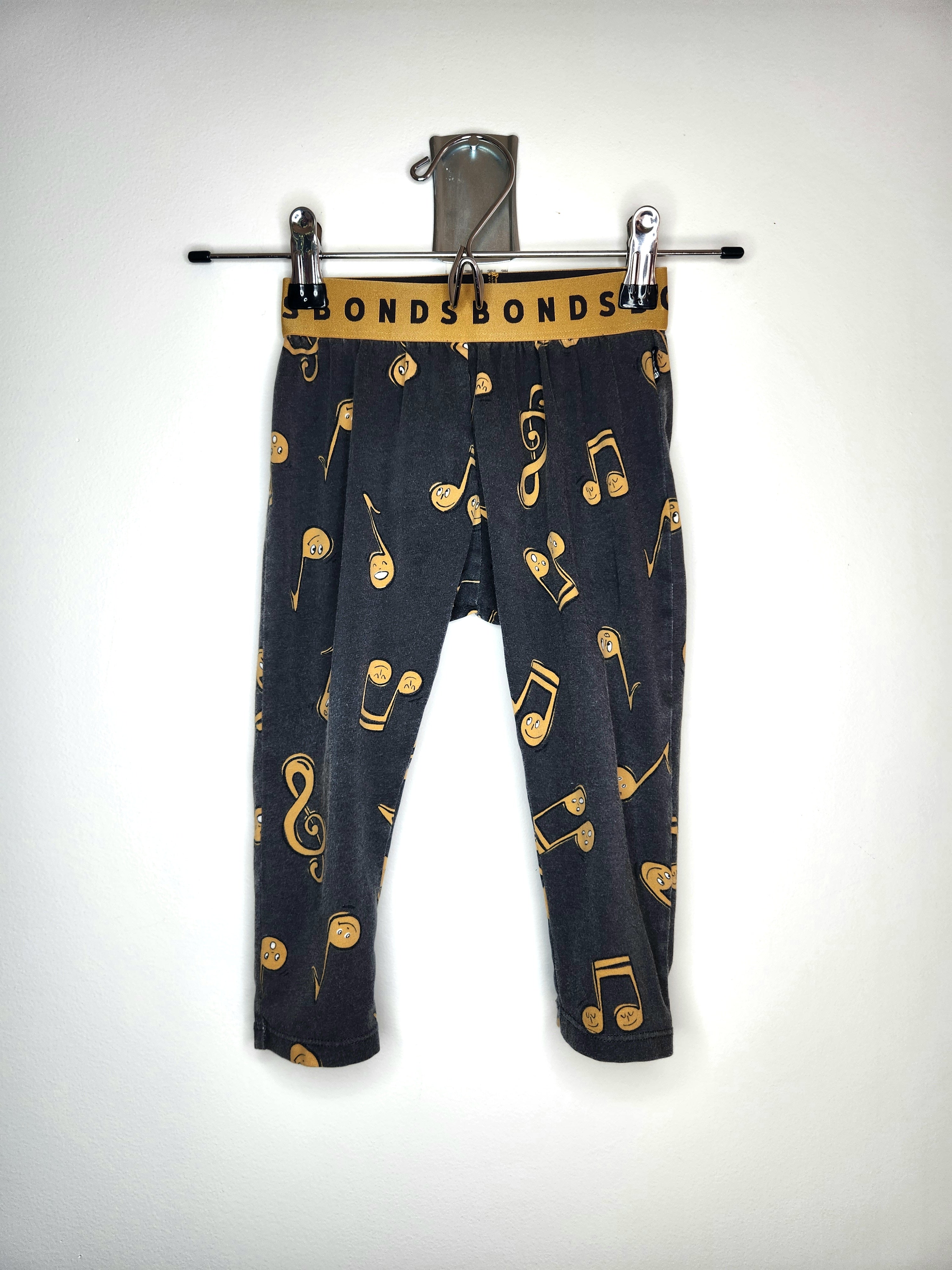 Bonds Musical Notes Print Matching Pajama Sleep Set (Size 2 years)