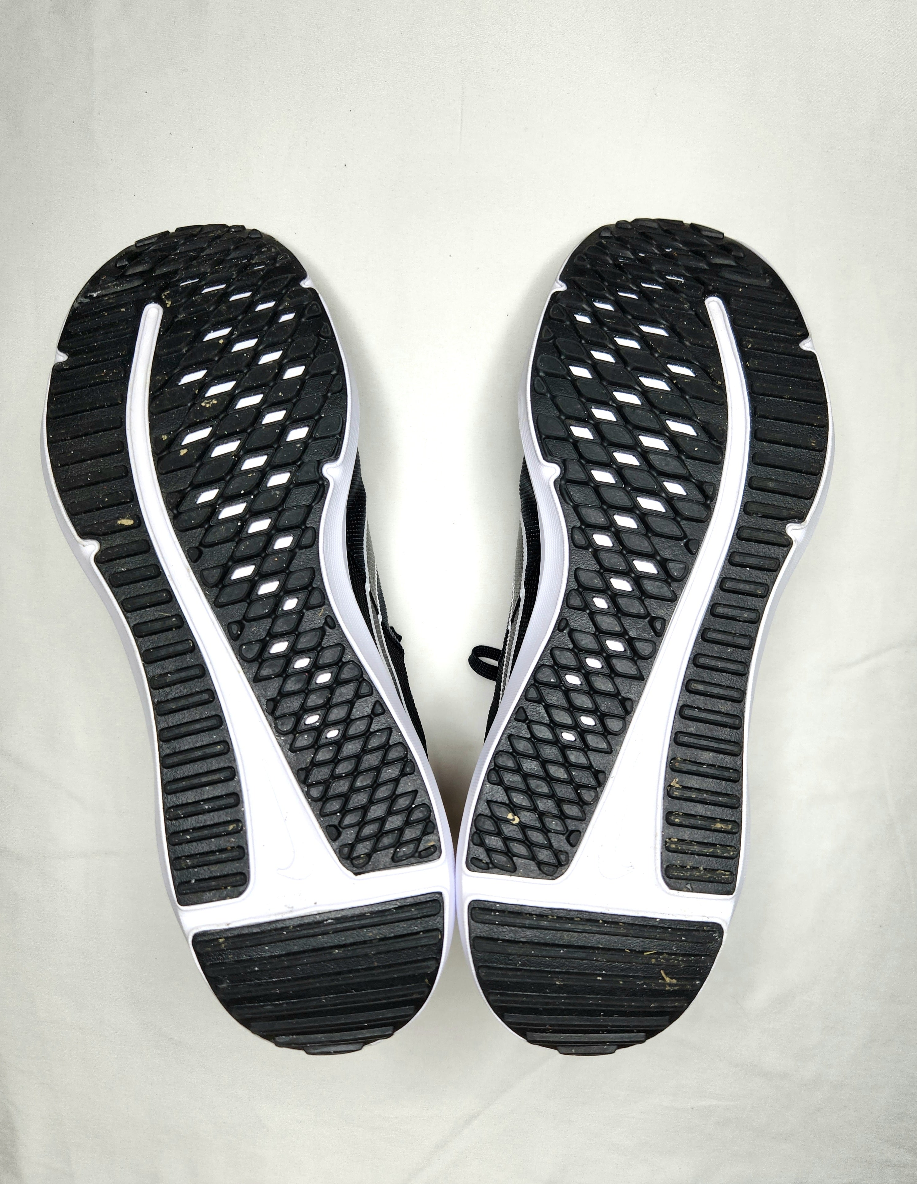 Nike Downshifter 12 Road Running Shoes (Size Men's US 13)