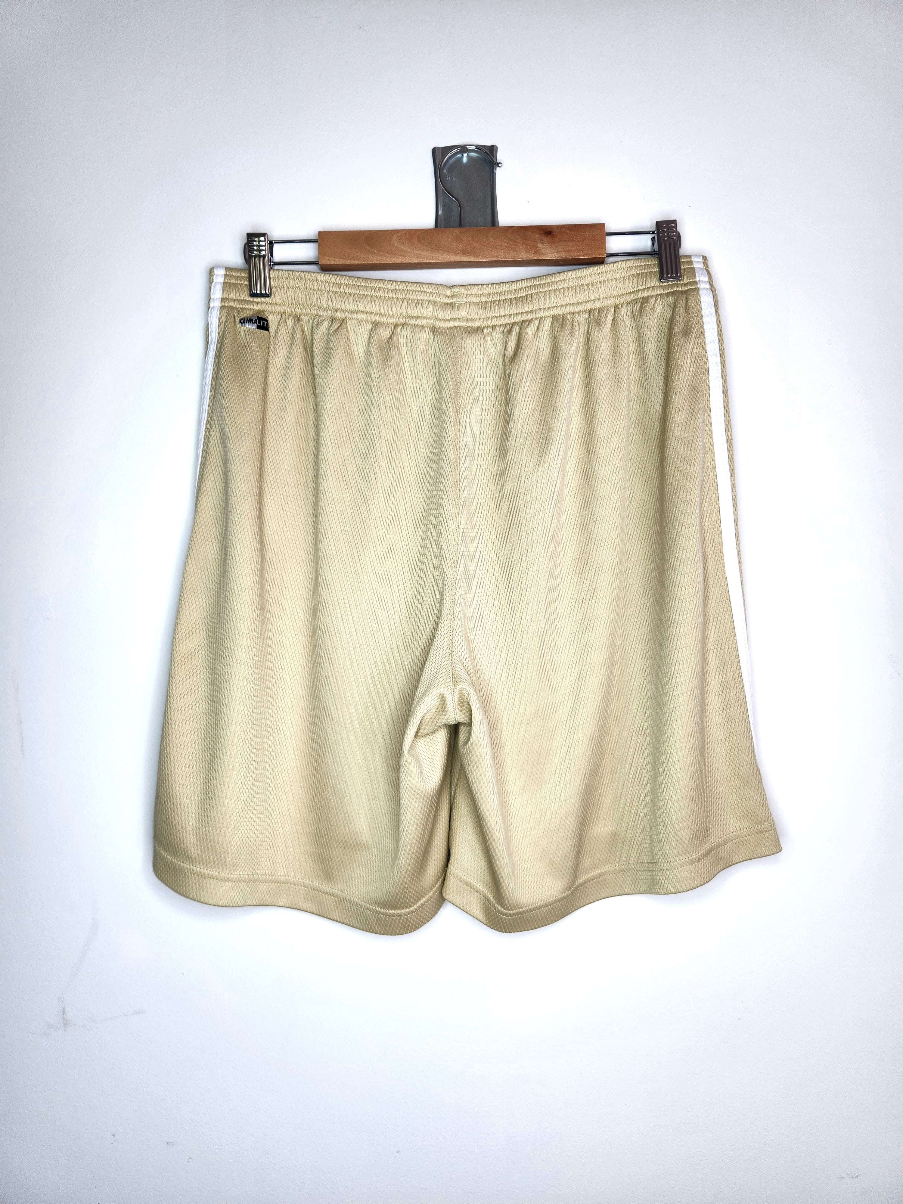 Adidas NCAA Notre Dame Fighting Irish Football Training Shorts (Size L)