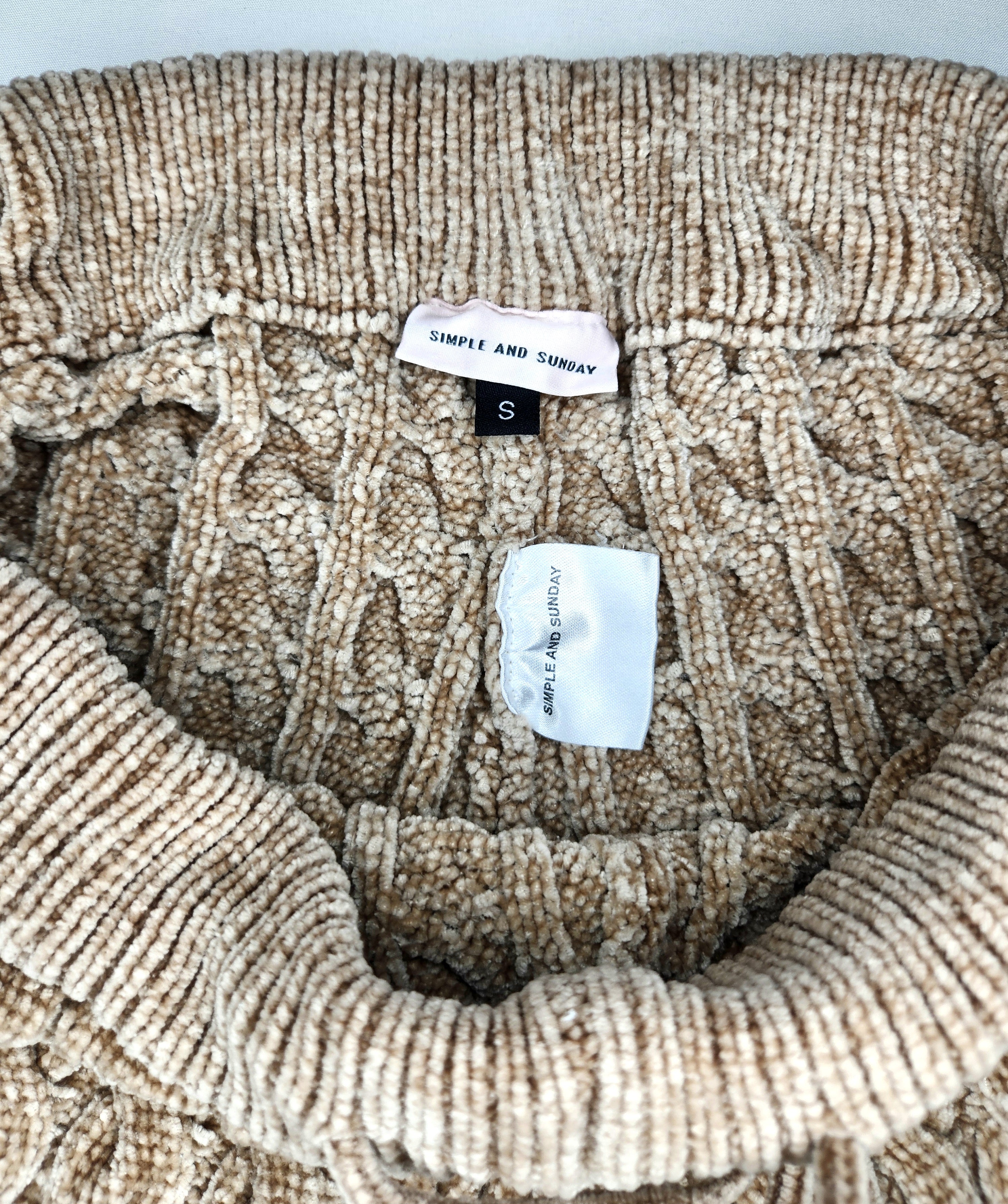Simple and Sunday Chunky Cable Knit Tapered Leg Lounge Pants (Size 8)
