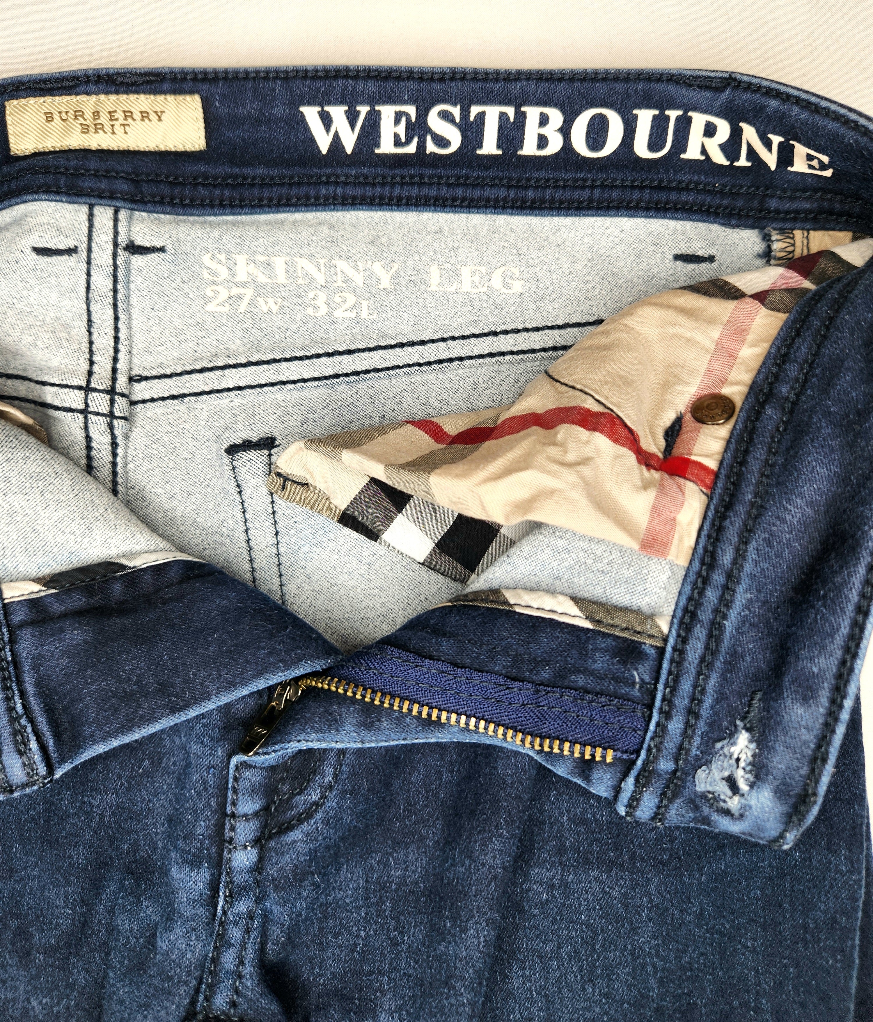 Burberry Brit Luxury Westbourne Skinny Leg Designer Jeans (Size 8)