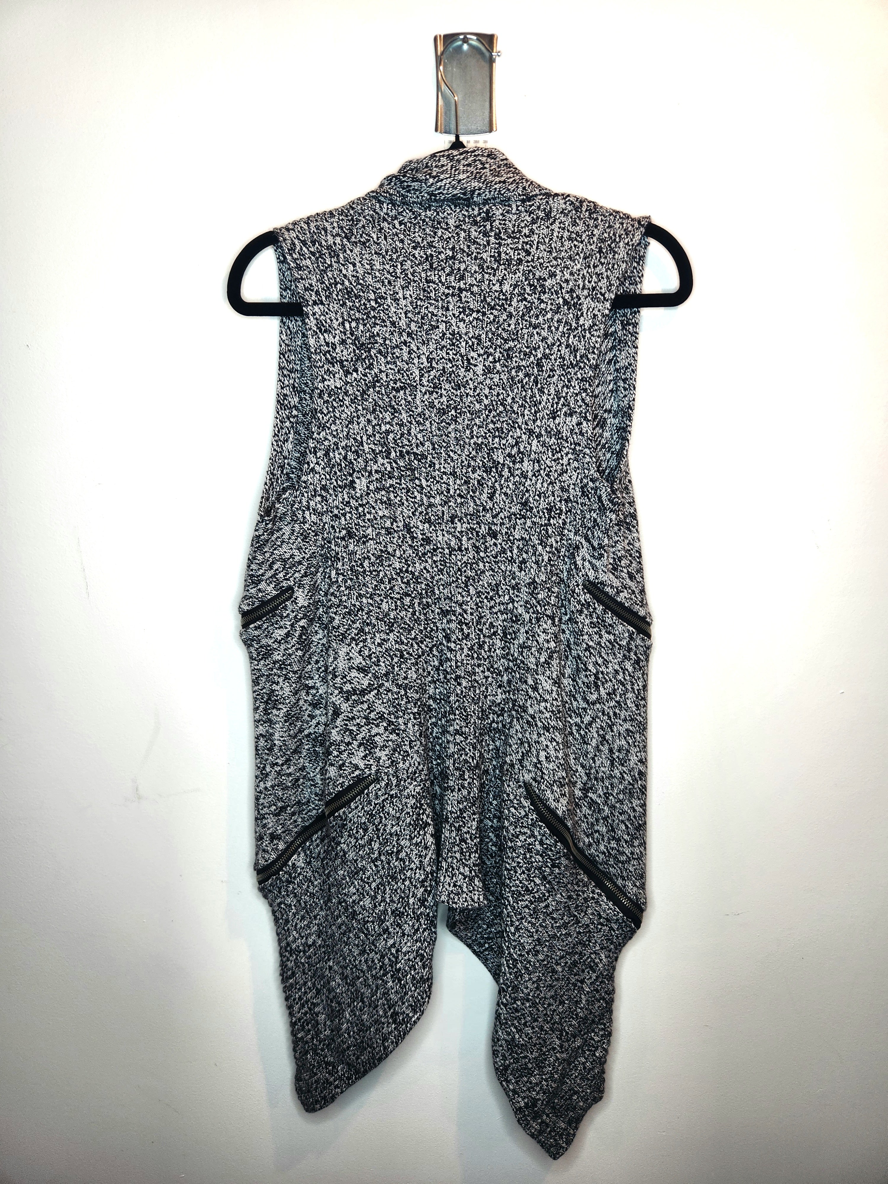 Decjuba Open-Front Waterfall Cardigan Marled Sleeveless Knit Vest (Size 8)