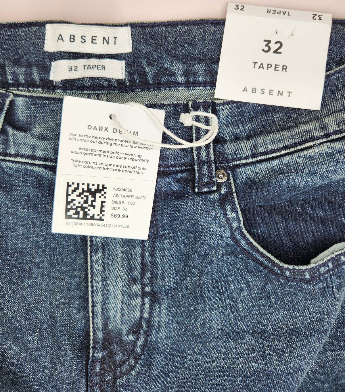 Absent Slim Tapered Leg Denim Jeans NEW (Size 32W)