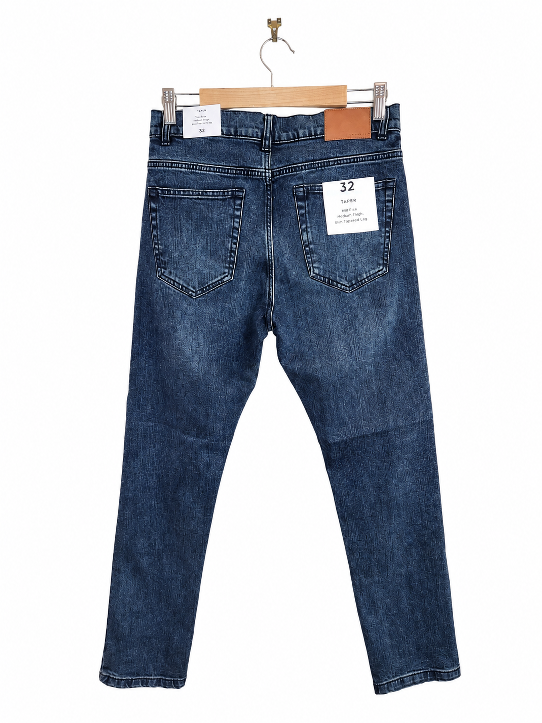 Absent Slim Tapered Leg Denim Jeans NEW (Size 32W)