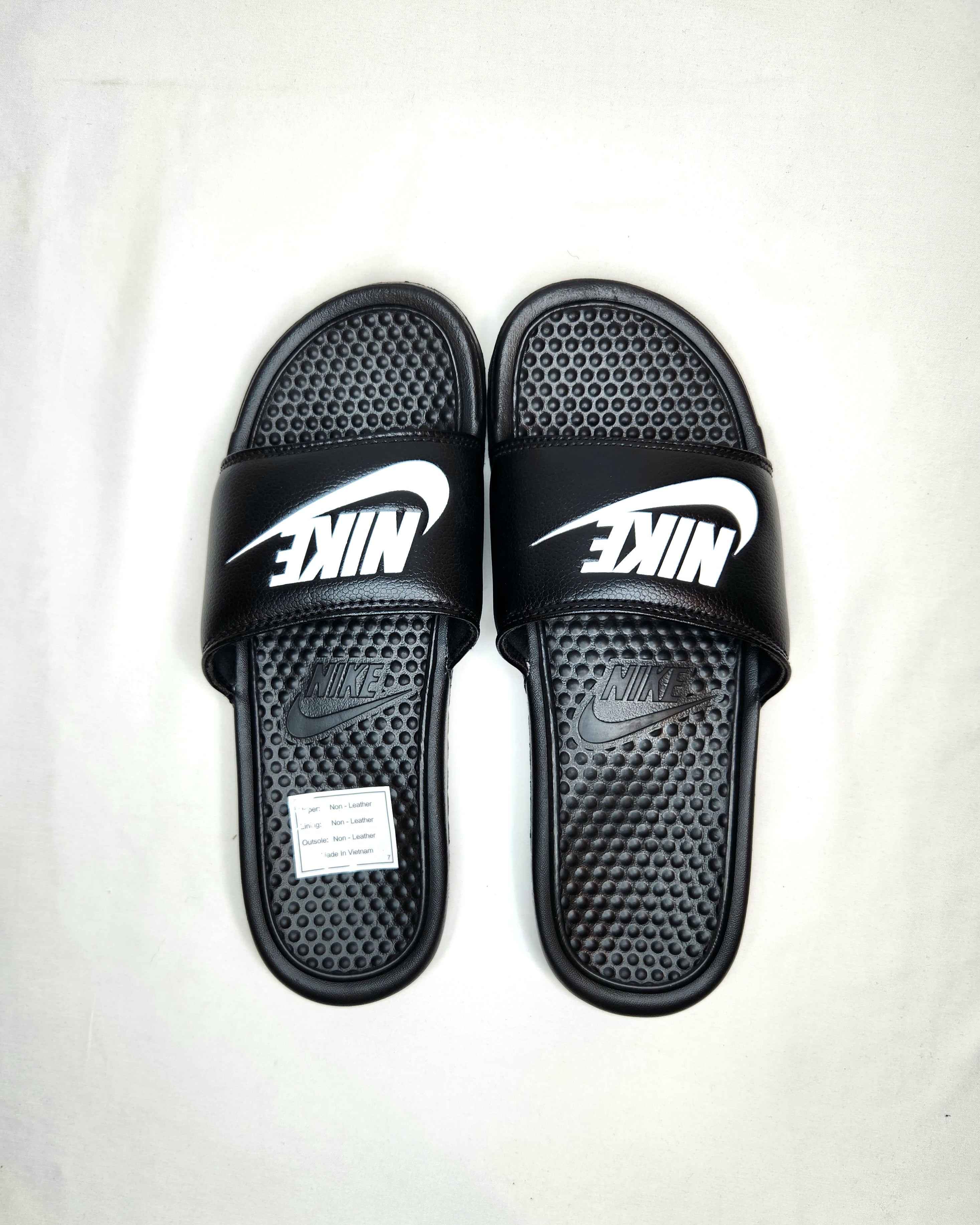 Nike Slip-On Shoes (US 9)