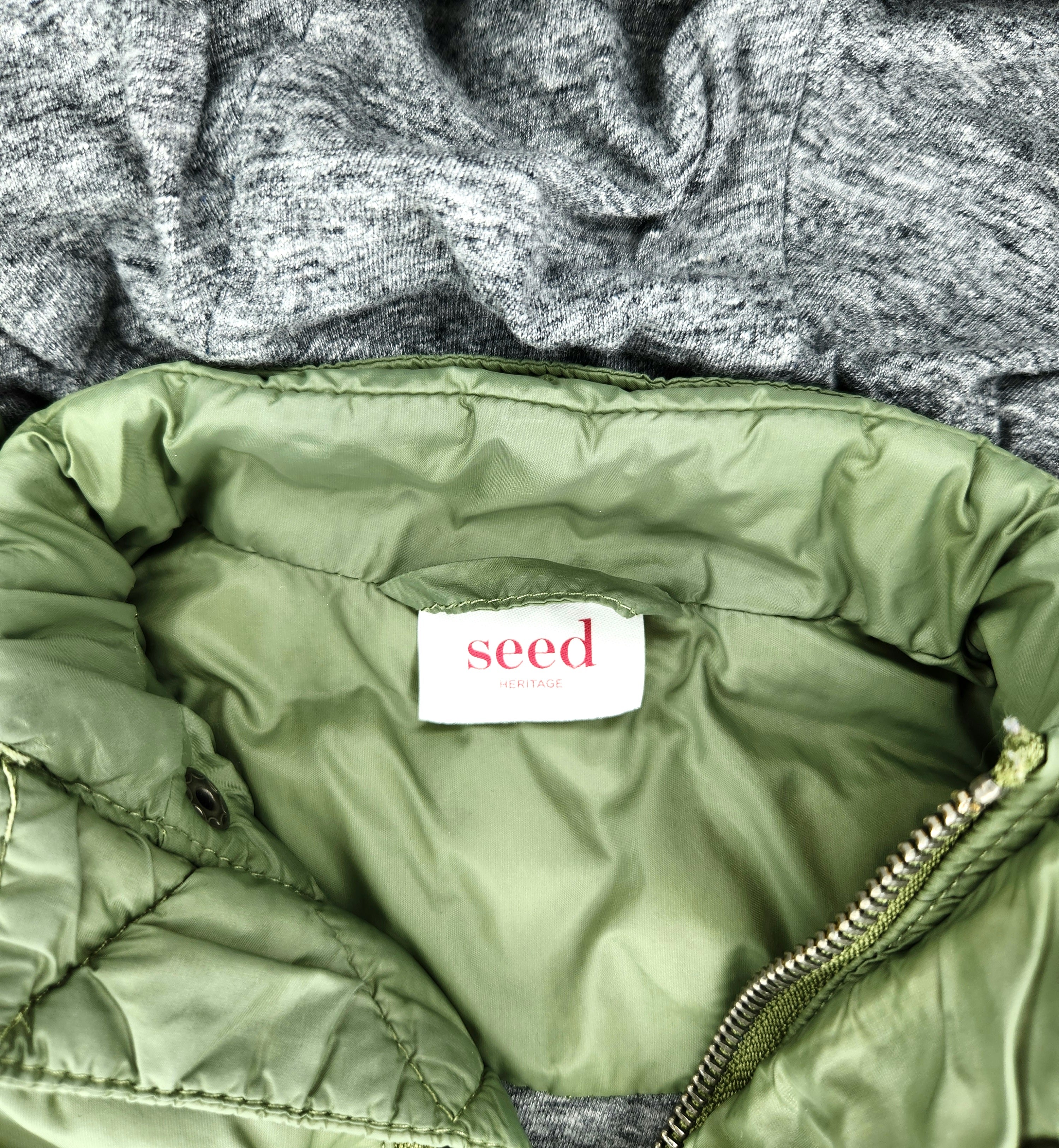 Seed Heritage Puffer Vest with Detachable Hood (Size 18-24m)