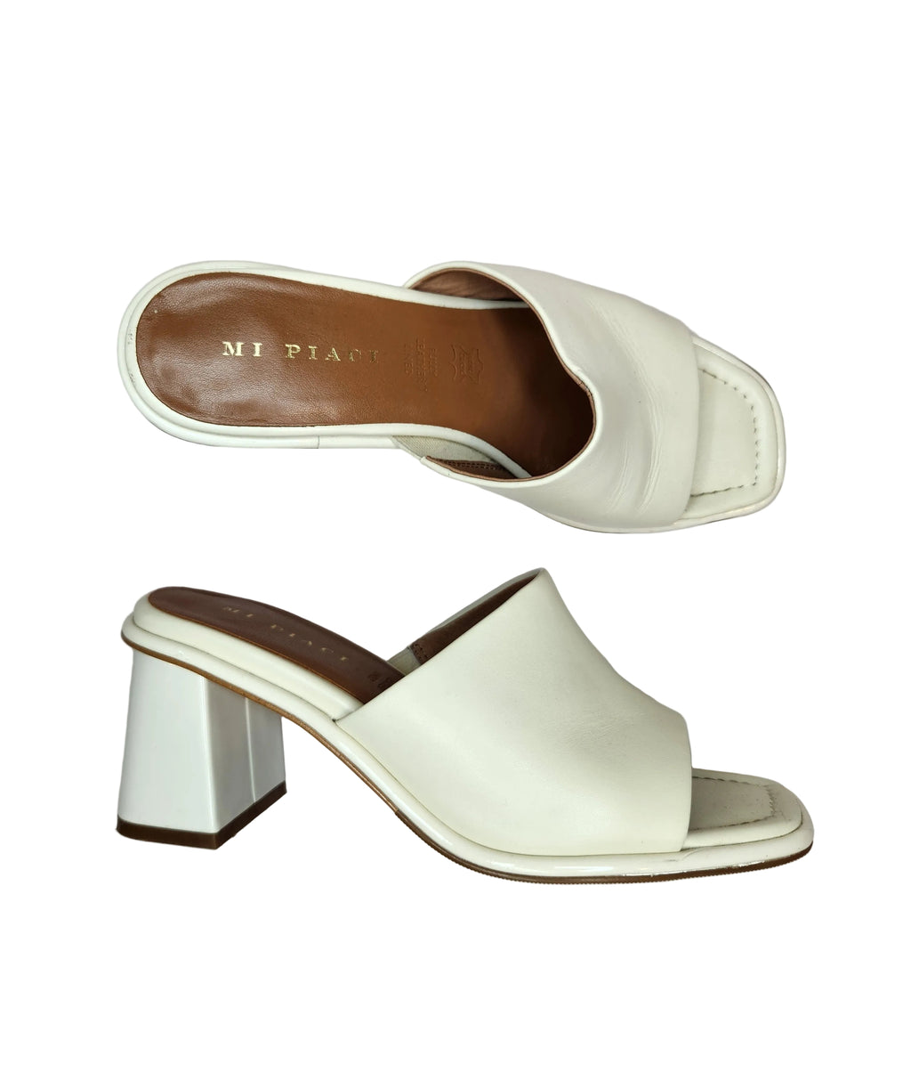 Mi Piaci Leather Lined Low Block Heels (Size EUR 38)