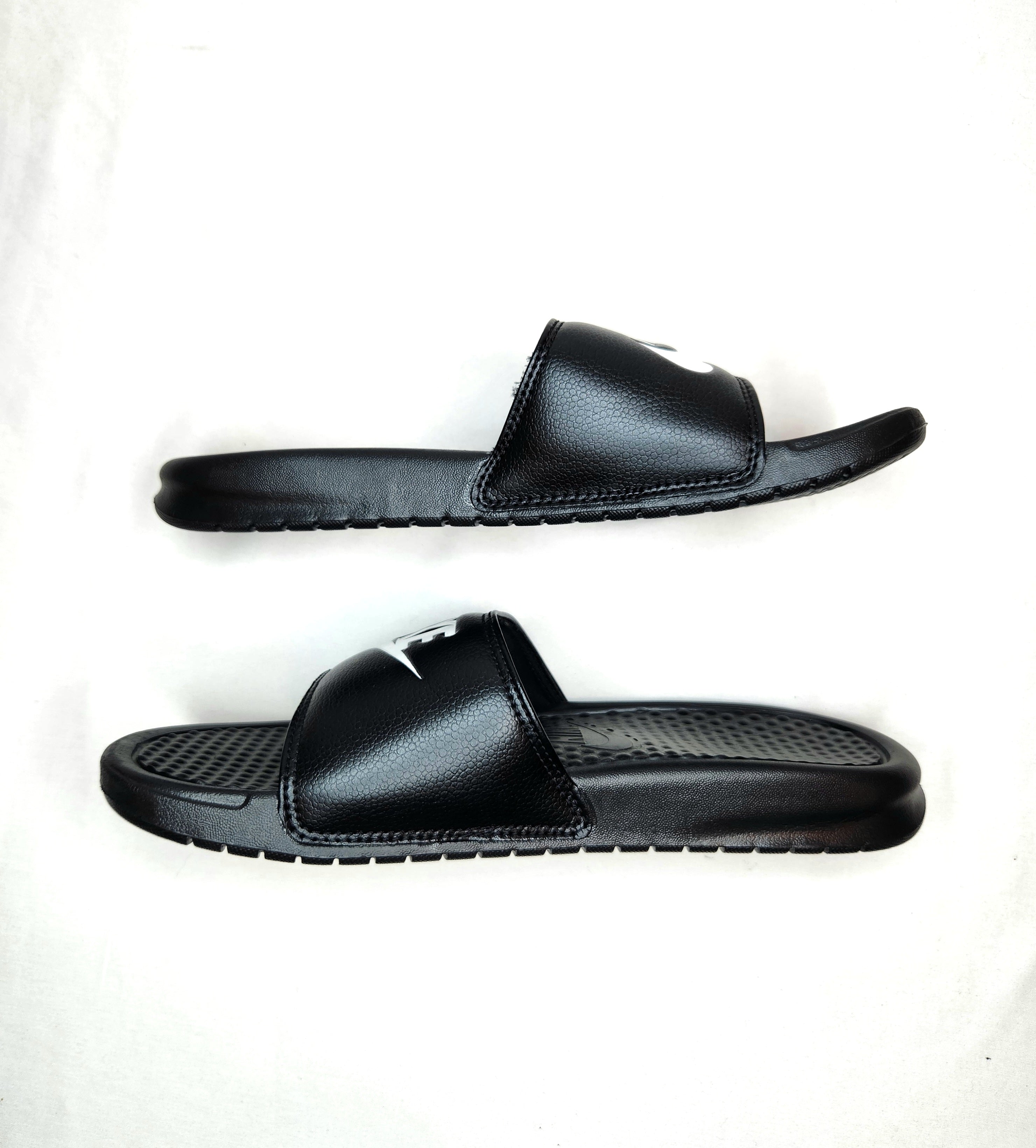 Nike Slip-On Shoes (US 9)