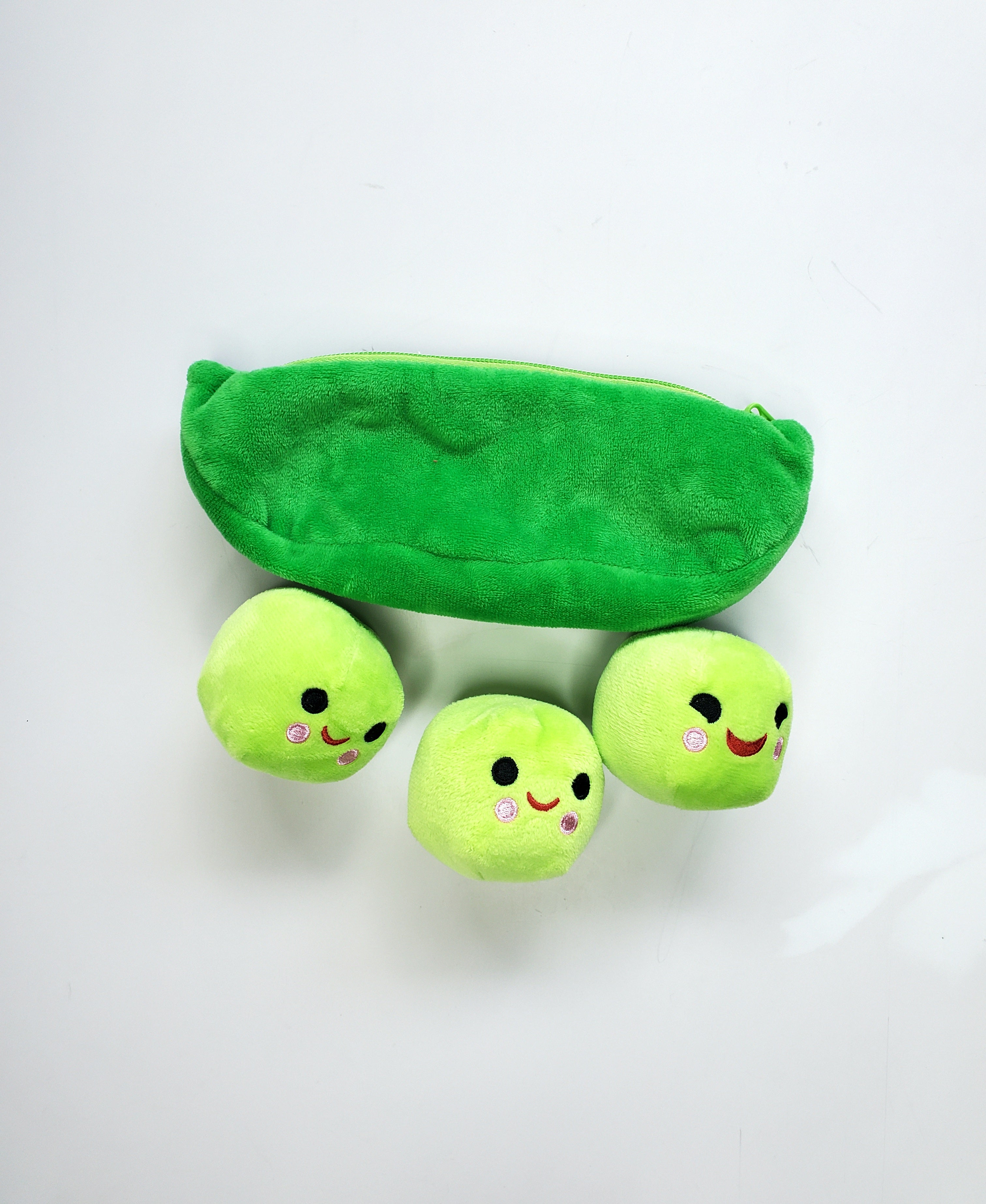 Peas in a Pod with Case Soft Toy