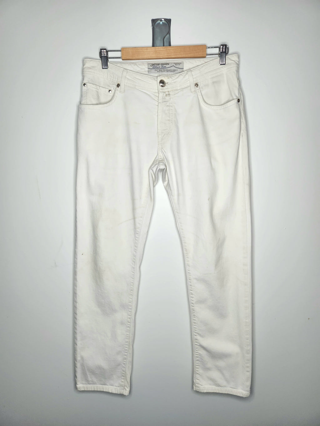 Jacob Cohen Premium Straight Leg Tailored Denim Jeans with Button Closure (Size L)