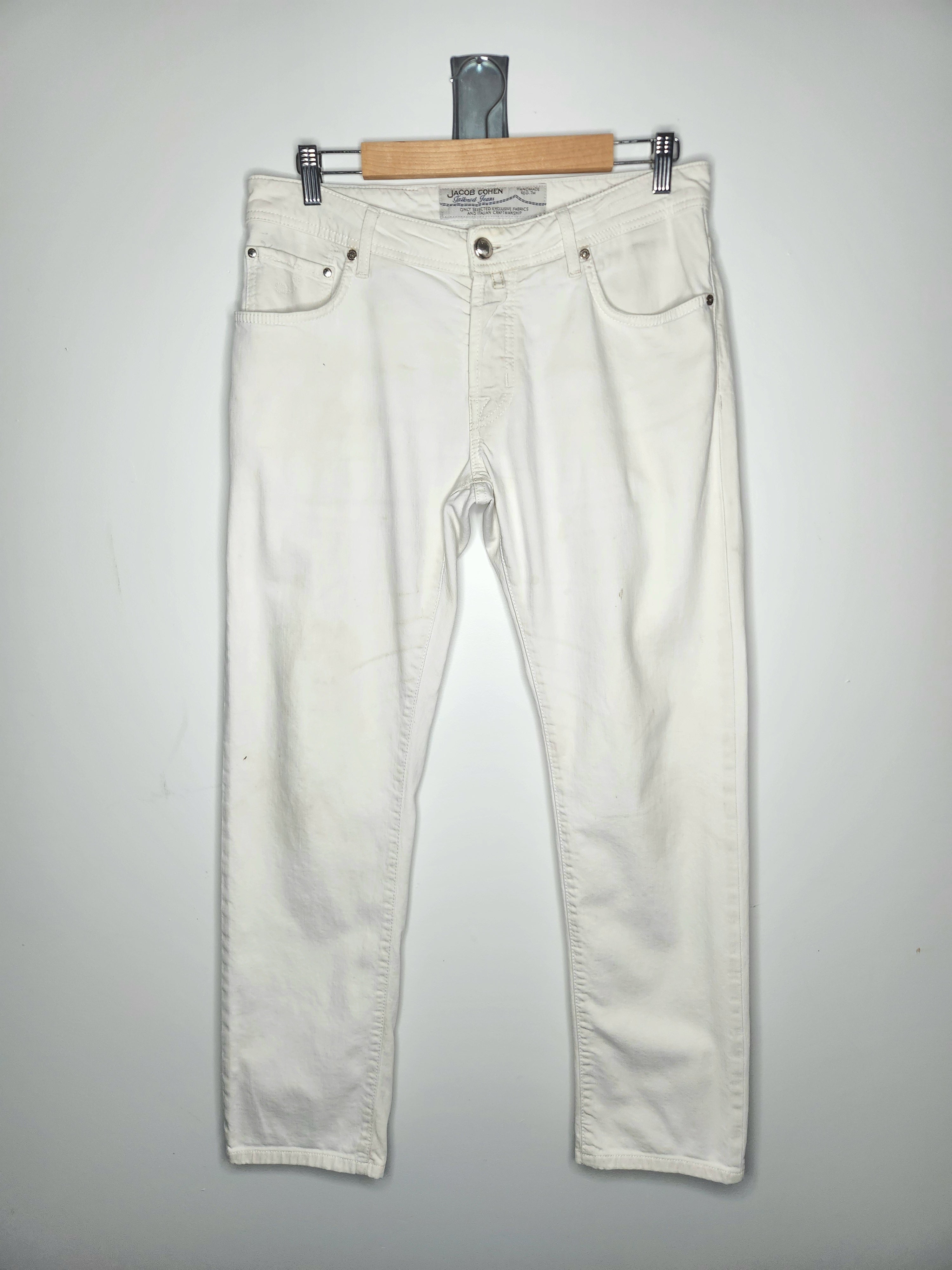 Jacob Cohen Premium Straight Leg Tailored Denim Jeans with Button Closure (Size L)