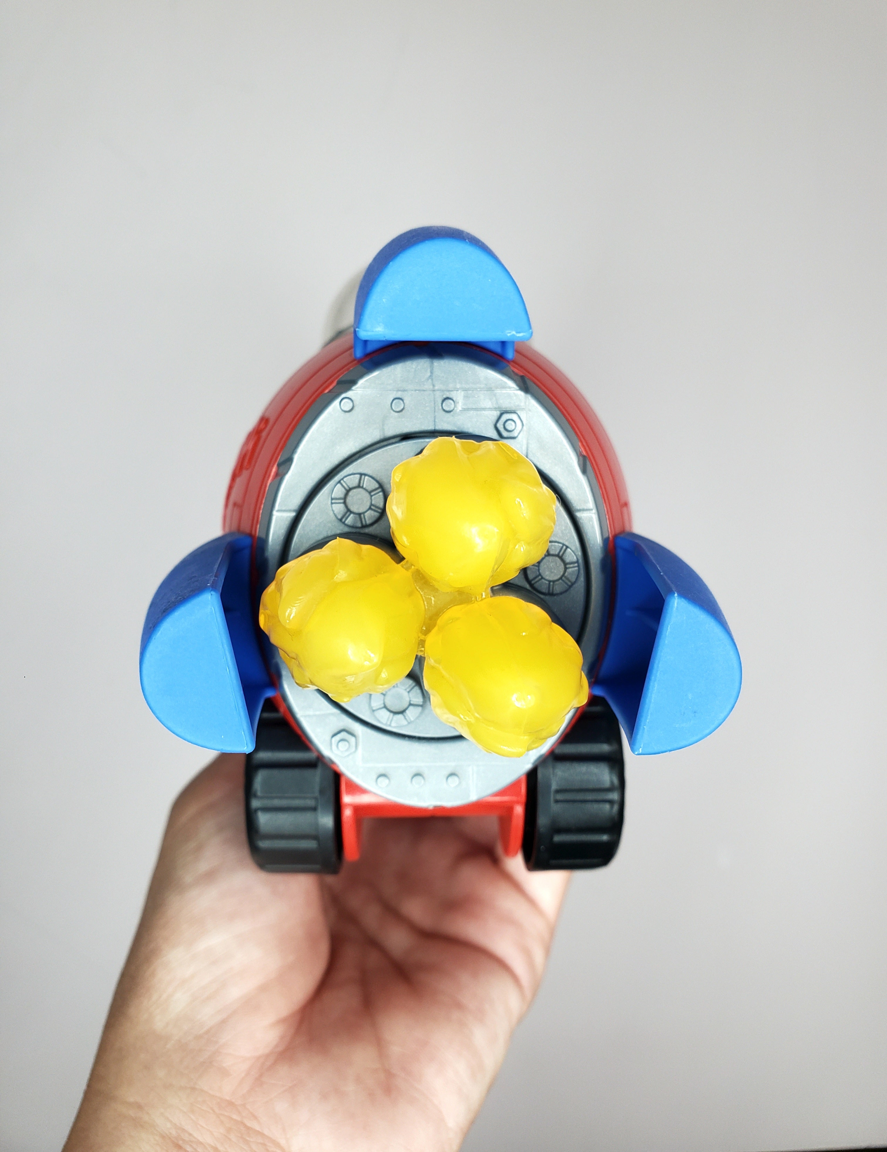 Blippi Plastic Spaceship