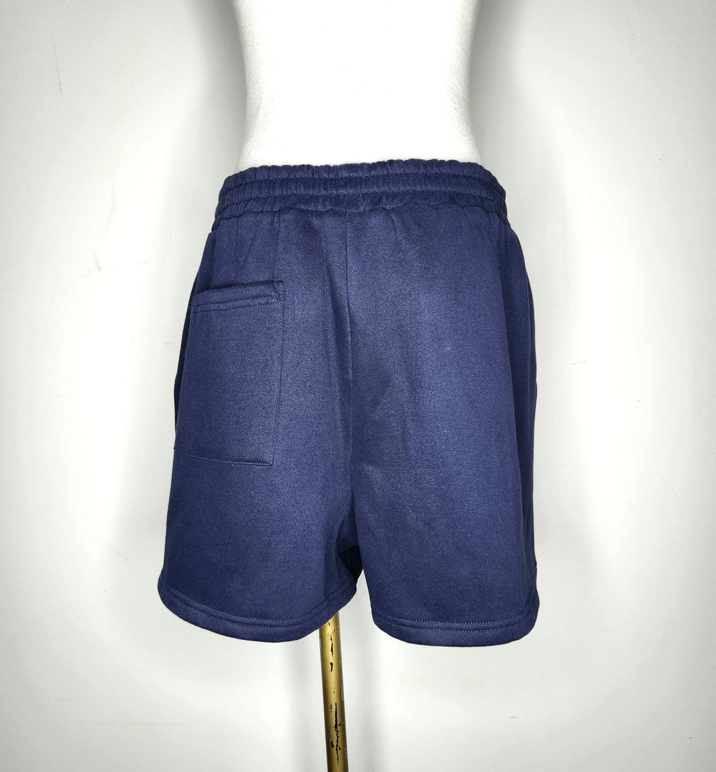 White Fox Fleece Lined Loose Fit Shorts (Size 12)