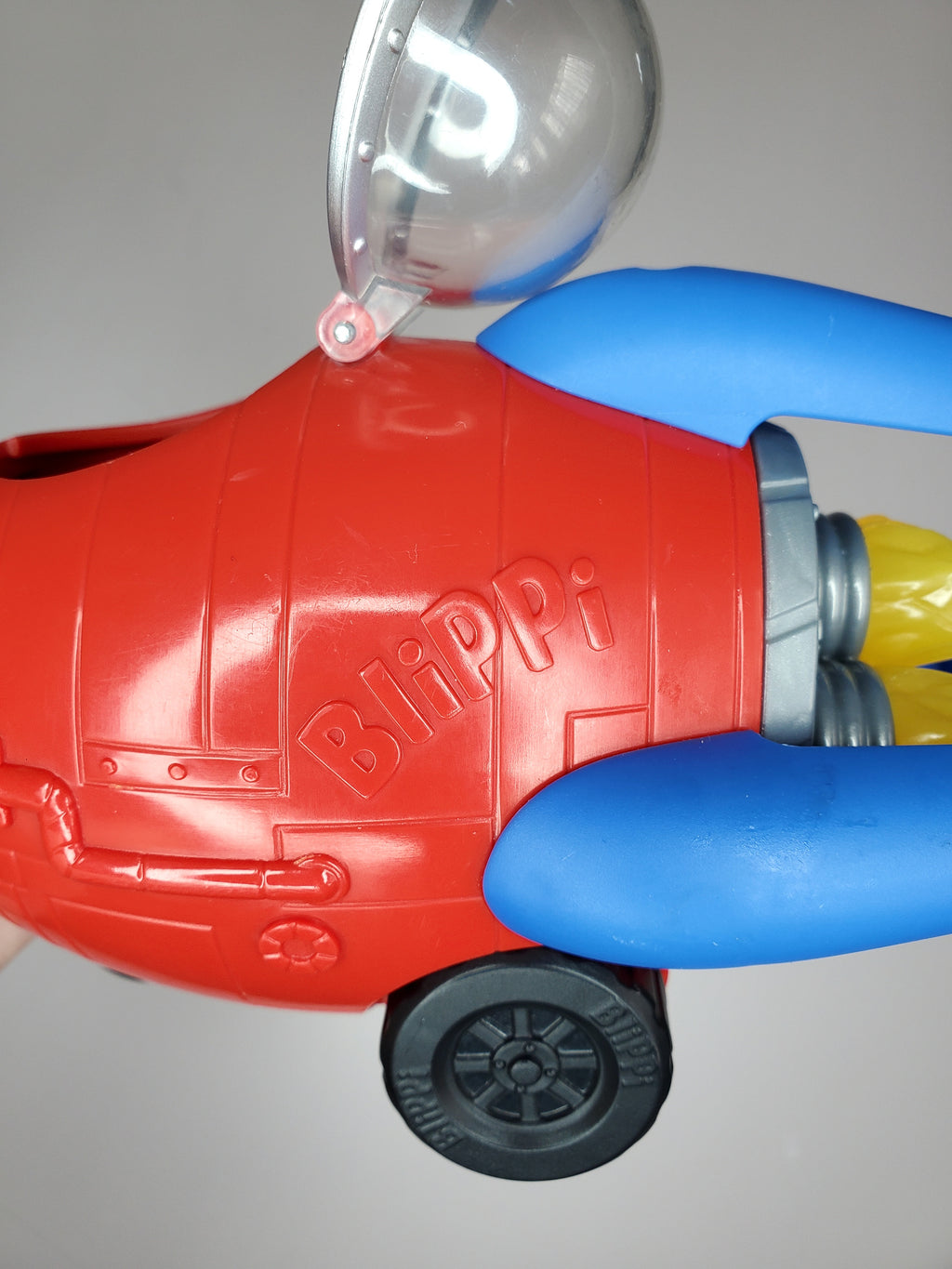 Blippi Plastic Spaceship