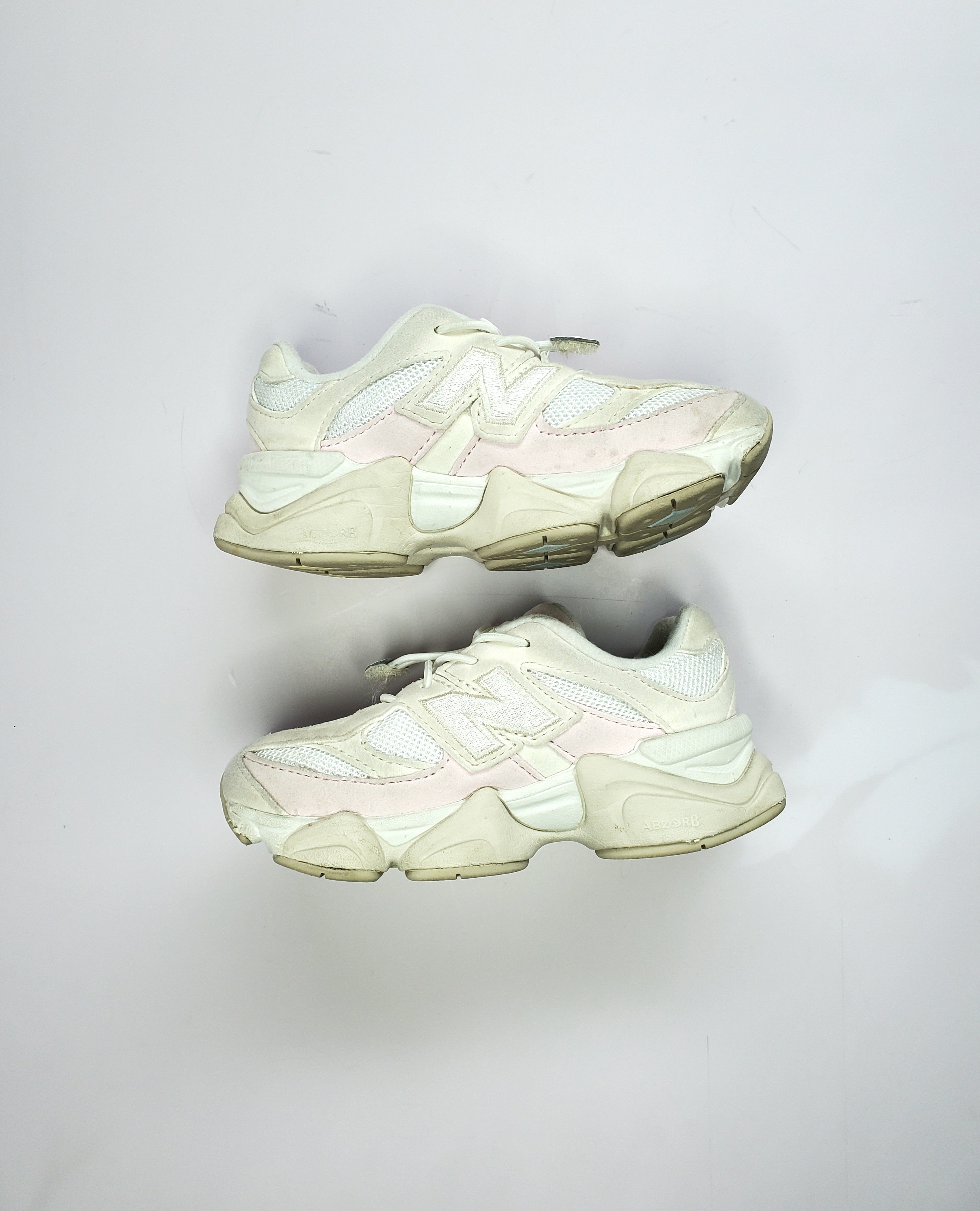 New Balance Running Shoes (Size US 10K / EUR 27.5 / UK 9.5 / 16CM)